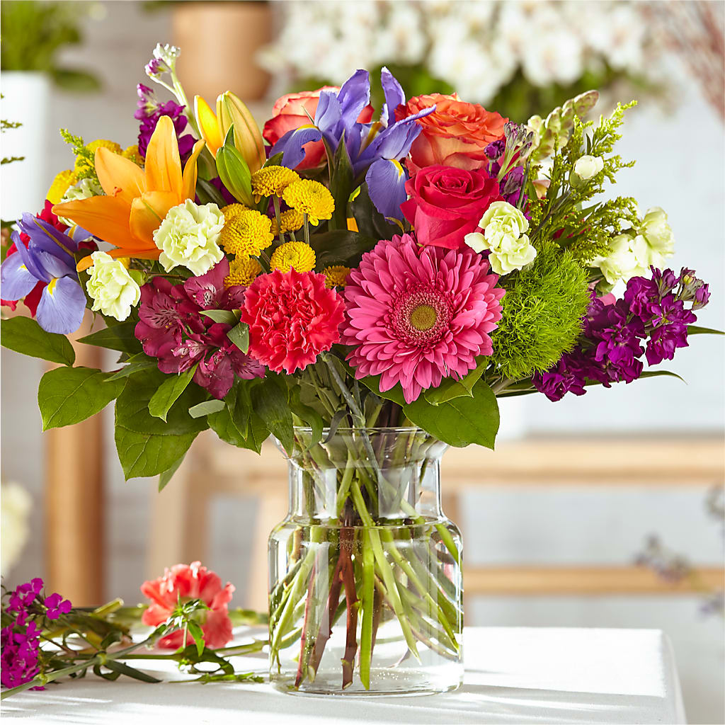 Bold & Bright – A Florist Original – Rita Fleuriste Montreal, Montreal PQ