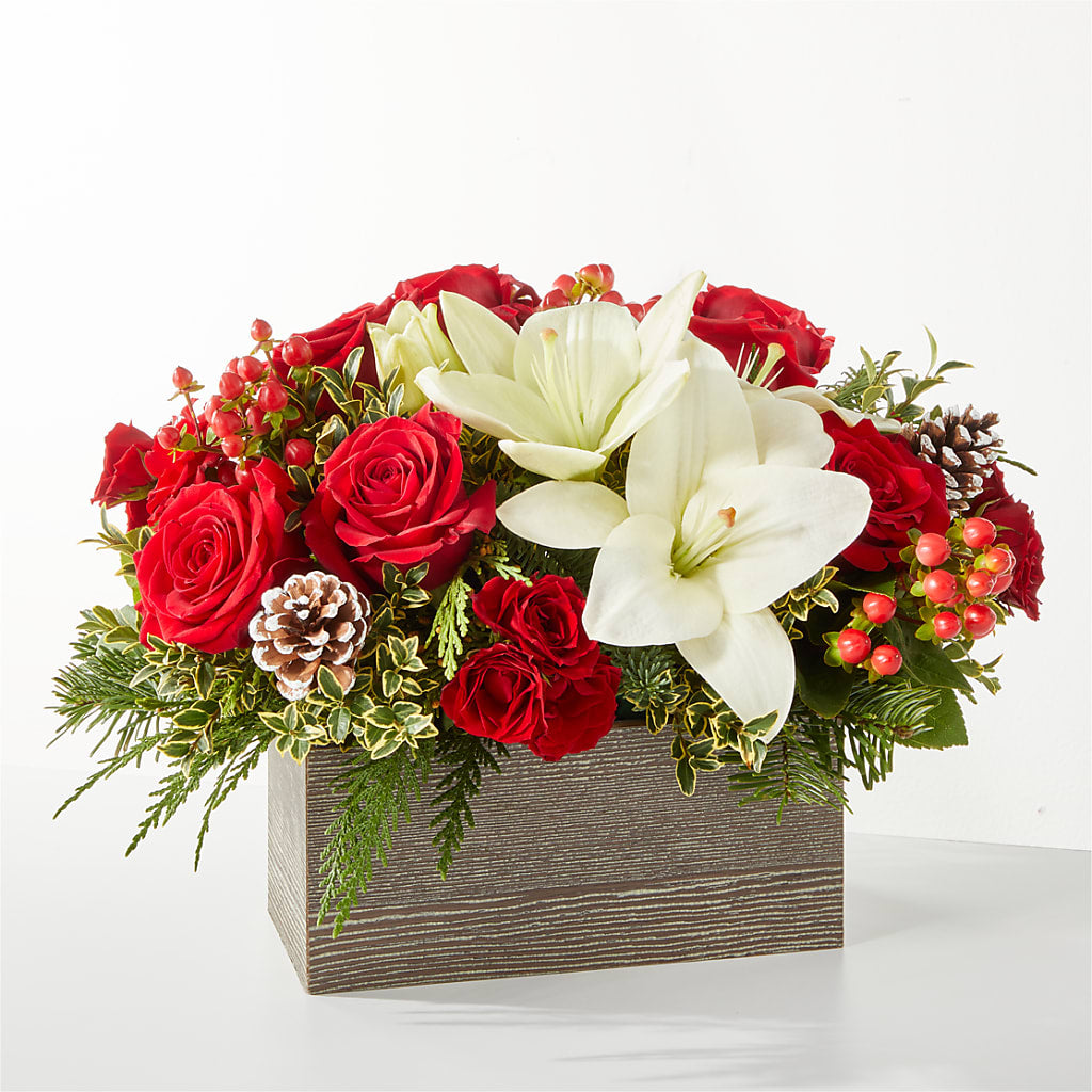 Snowy Wonderland Bouquet – Rita Fleuriste Montreal, Montreal PQ