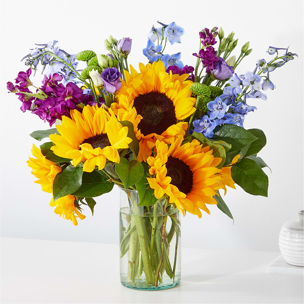 Catching Rays Bouquet – Rita Fleuriste Montreal, Montreal PQ