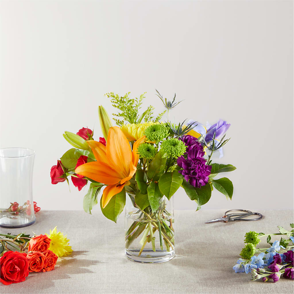 Summer Spectra - A Florist Original – Rita Fleuriste Montreal, Montreal PQ