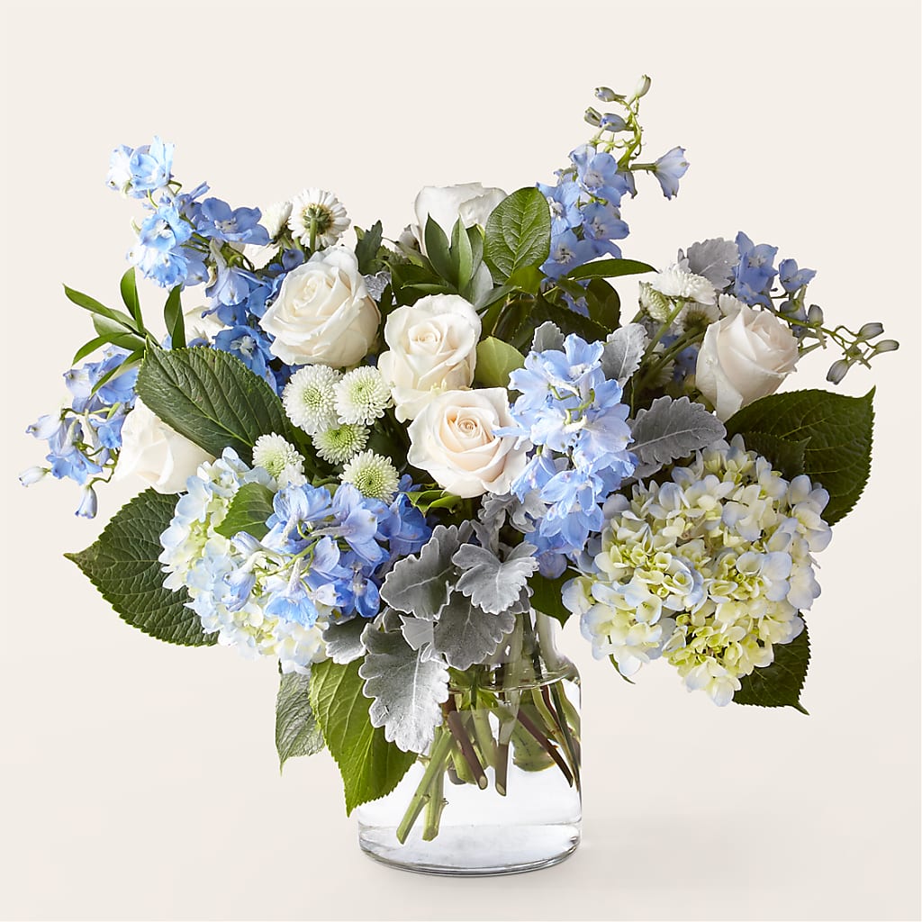 Clear Skies Bouquet – Rita Fleuriste Montreal, Montreal PQ