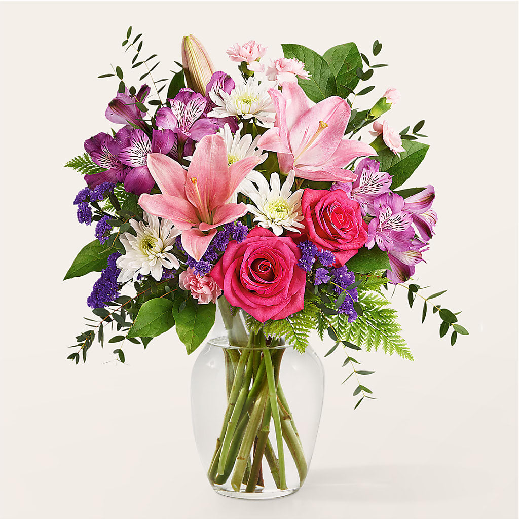 Lace & Pearls Bouquet – Rita Fleuriste Montreal, Montreal PQ