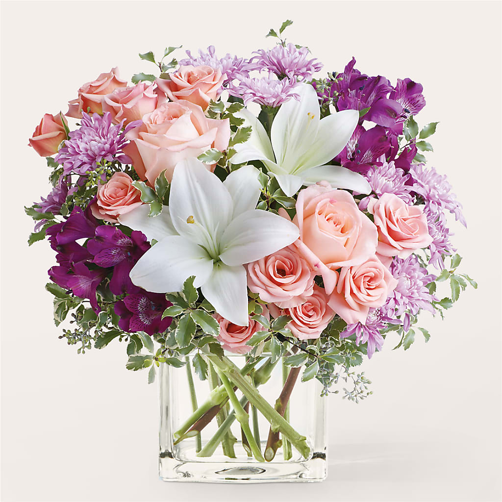 Mani Pedi Bouquet – Rita Fleuriste Montreal, Montreal PQ