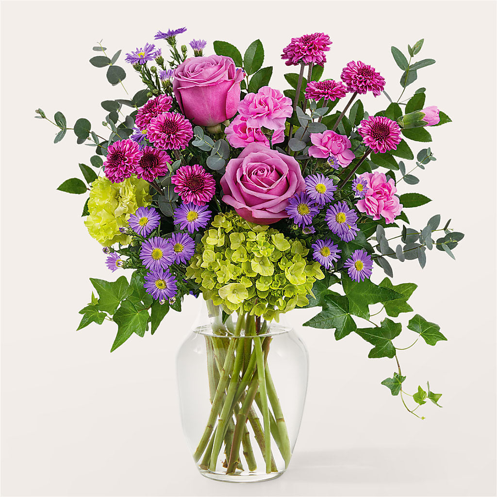 Whispering Garden Bouquet – Rita Fleuriste Montreal, Montreal PQ