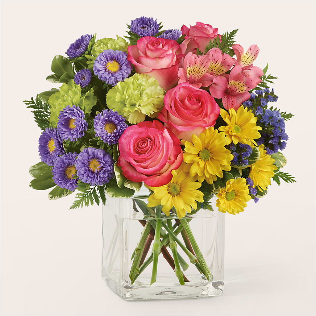 Candy Jar Bouquet – Rita Fleuriste Montreal, Montreal PQ
