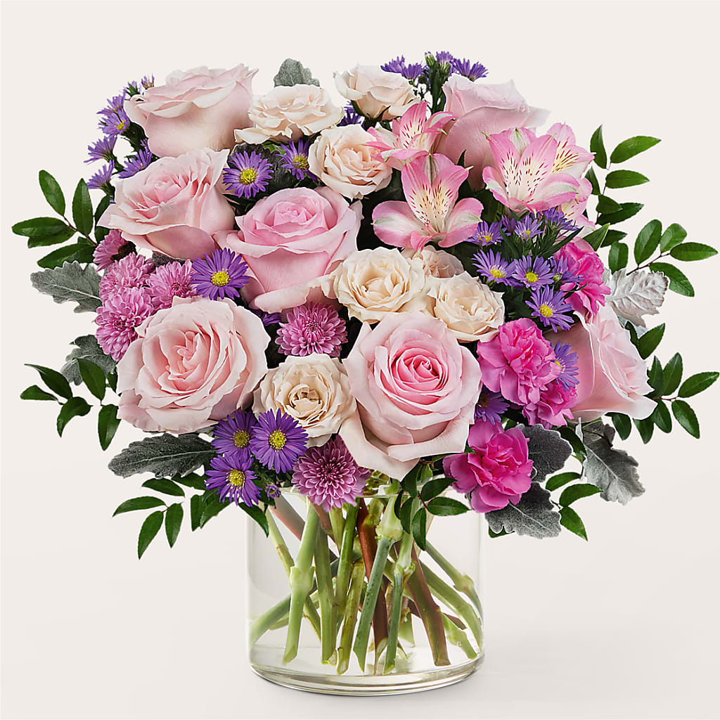 Light as a Feather Bouquet – Rita Fleuriste Montreal, Montreal PQ