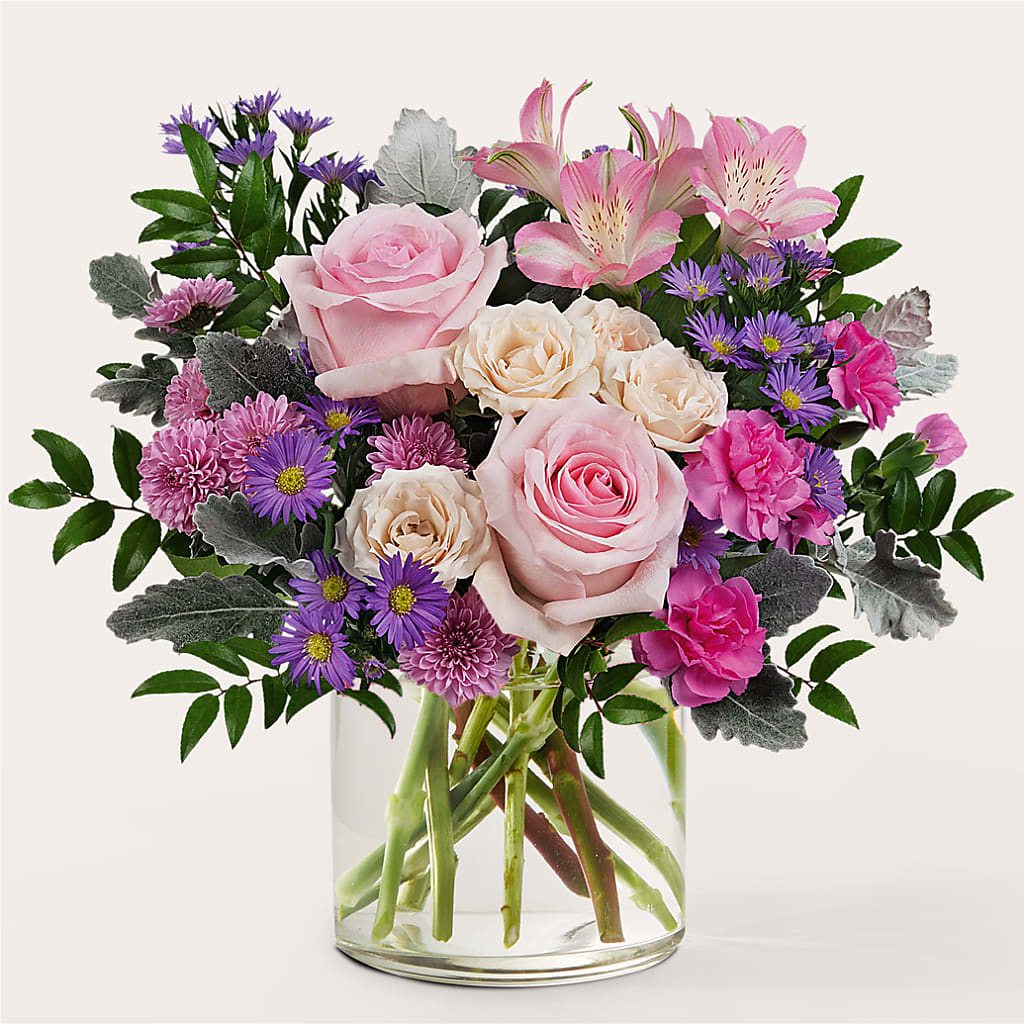 Light as a Feather Bouquet – Rita Fleuriste Montreal, Montreal PQ