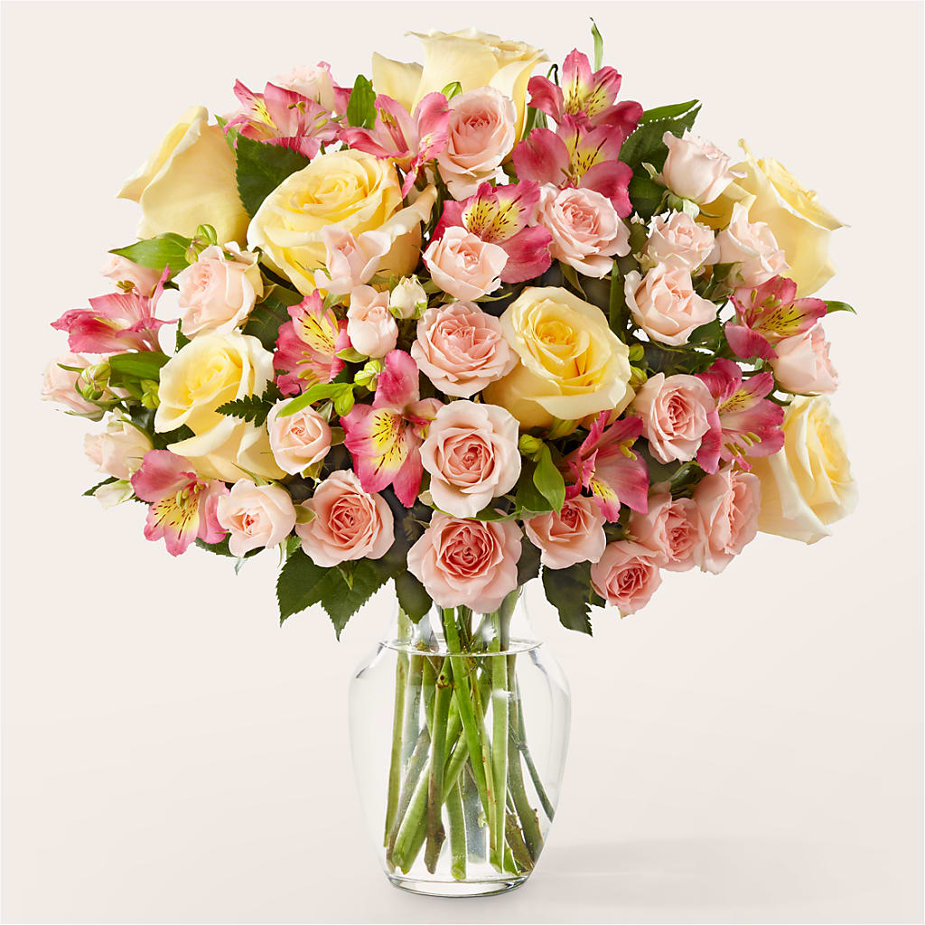 Just Lovely Bouquet – Rita Fleuriste Montreal, Montreal PQ