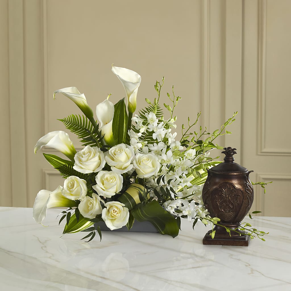 At Peace Arrangement – Rita Fleuriste Montreal, Montreal PQ
