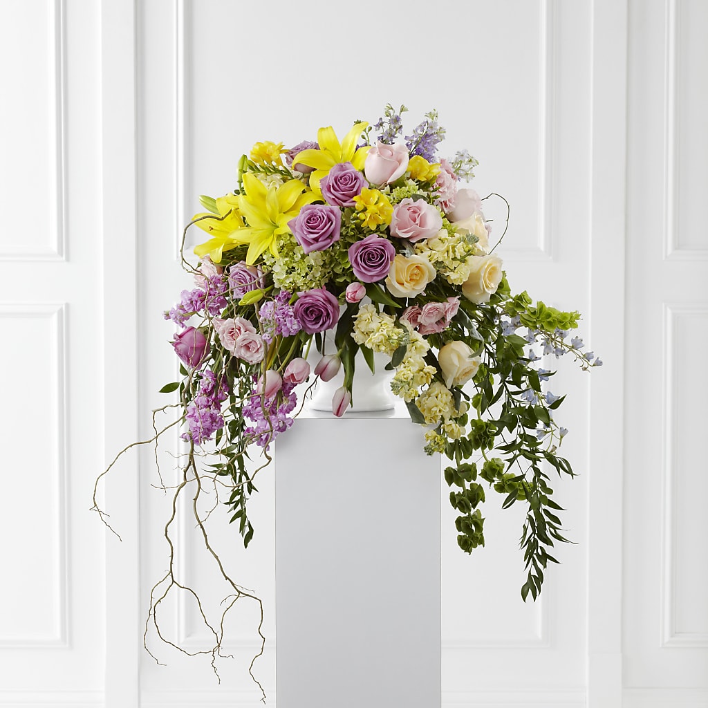 Display of Affection Arrangement – Rita Fleuriste Montreal, Montreal PQ
