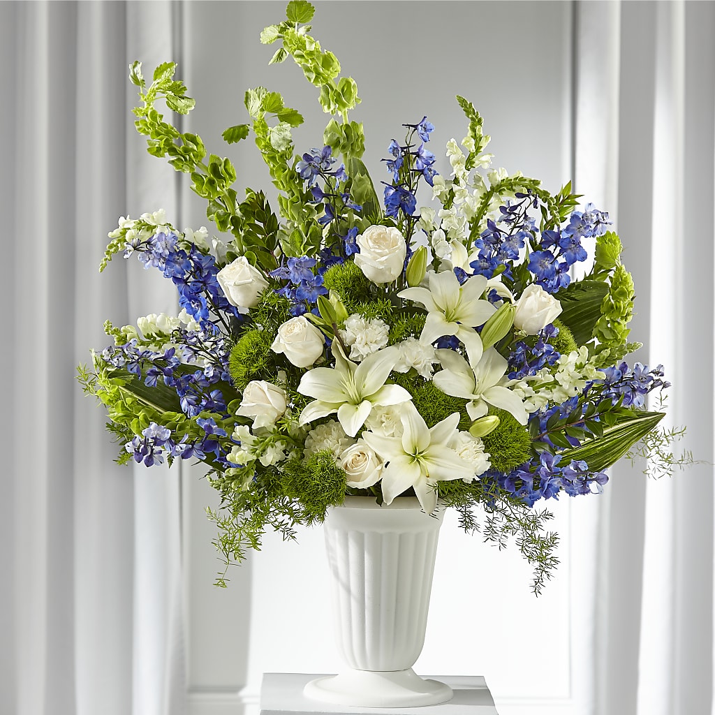 Heartfelt Hope Arrangement – Rita Fleuriste Montreal, Montreal PQ