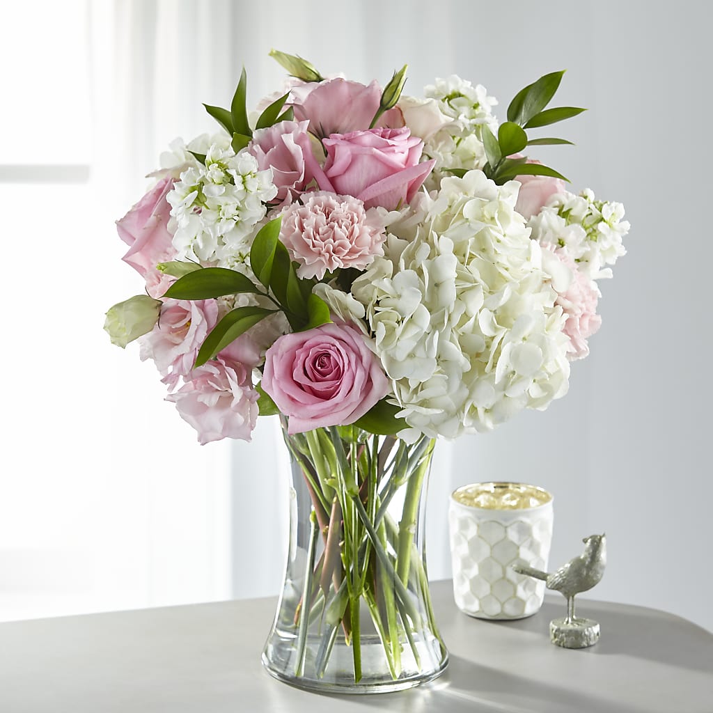 Guiding Grace Bouquet – Rita Fleuriste Montreal, Montreal PQ