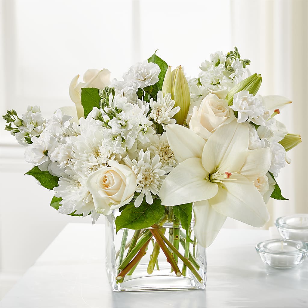 Gentle Breeze Bouquet – Rita Fleuriste Montreal, Montreal PQ