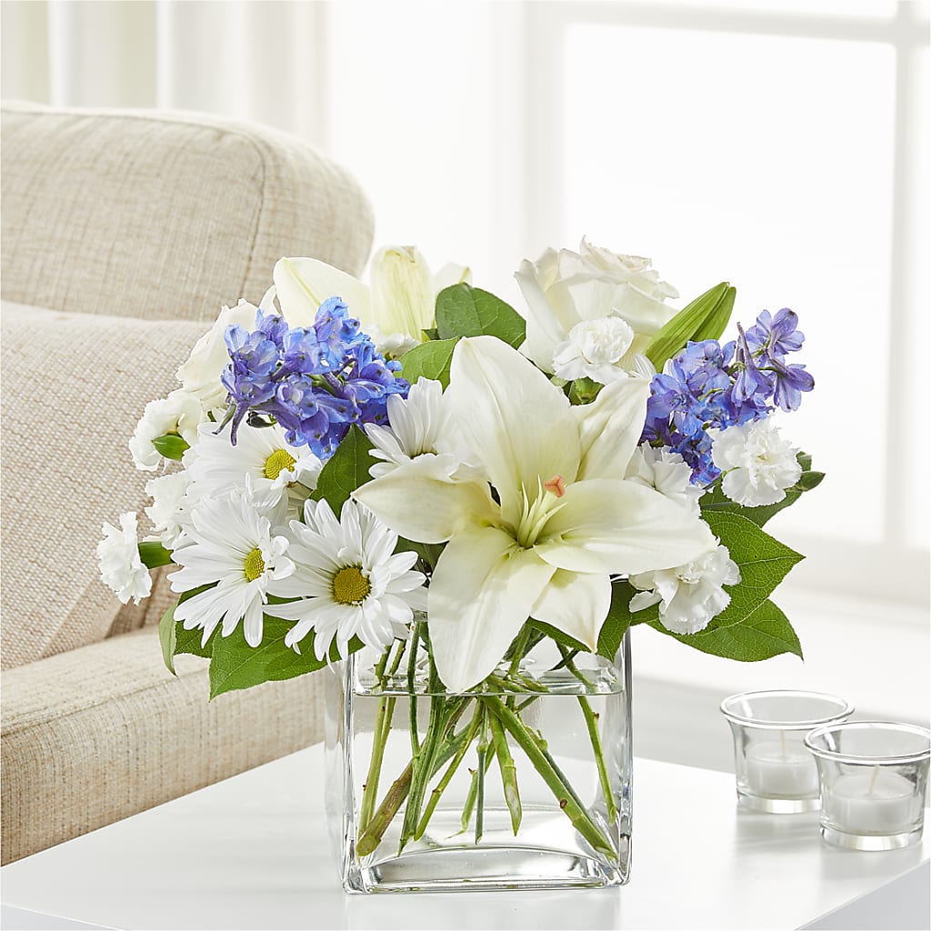 Restored Bouquet – Rita Fleuriste Montreal, Montreal PQ