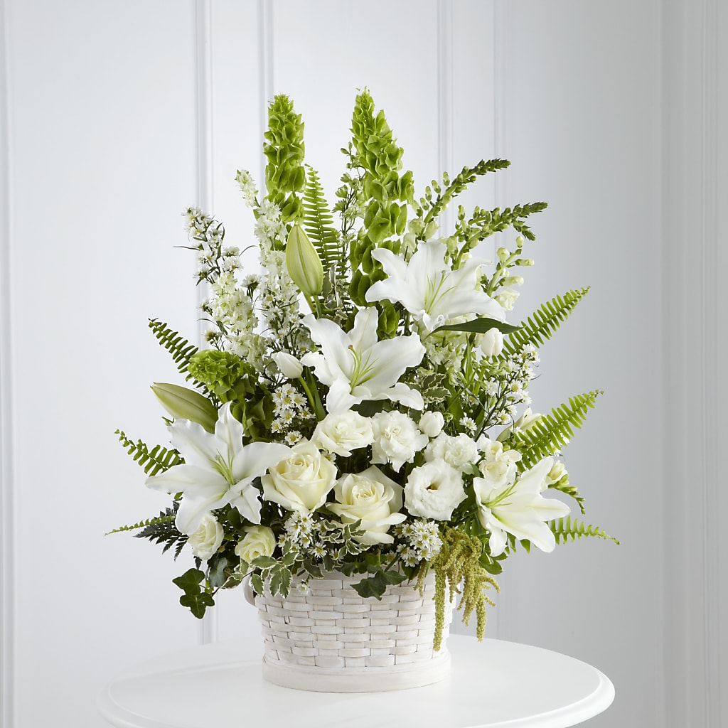 In Our Thoughts Arrangement – Rita Fleuriste Montreal, Montreal PQ