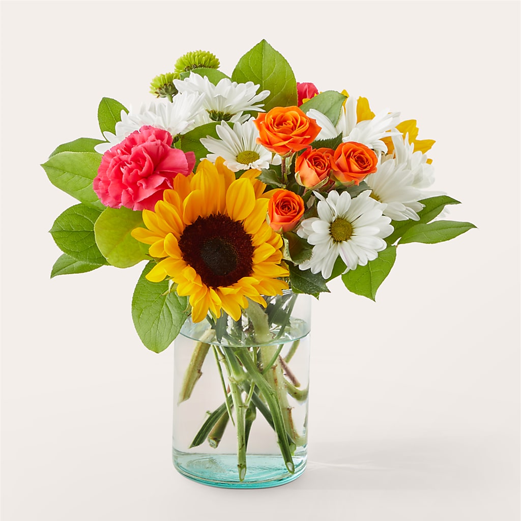 Sun-drenched Blooms Bouquet – Rita Fleuriste Montreal, Montreal PQ