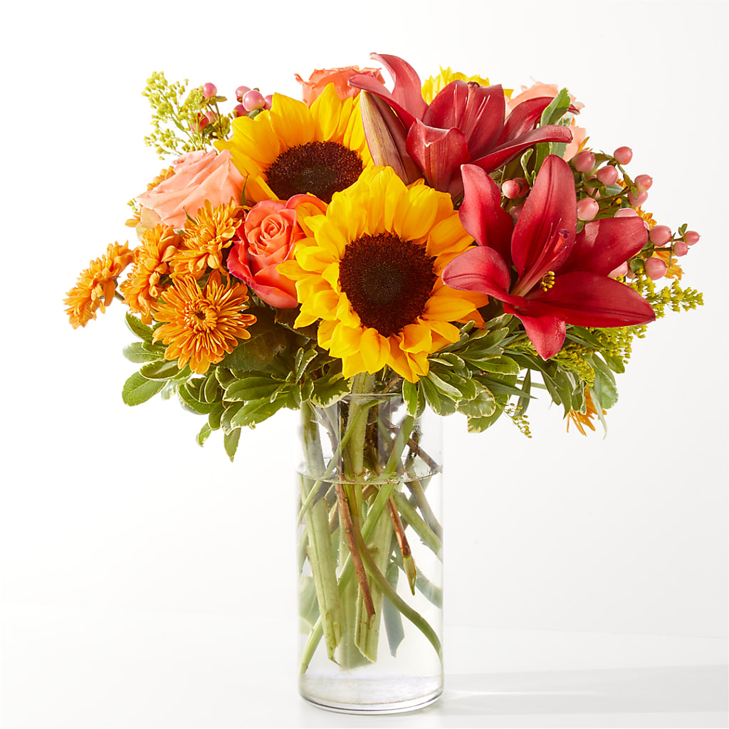 Acorn Lane Bouquet – Rita Fleuriste Montreal, Montreal PQ