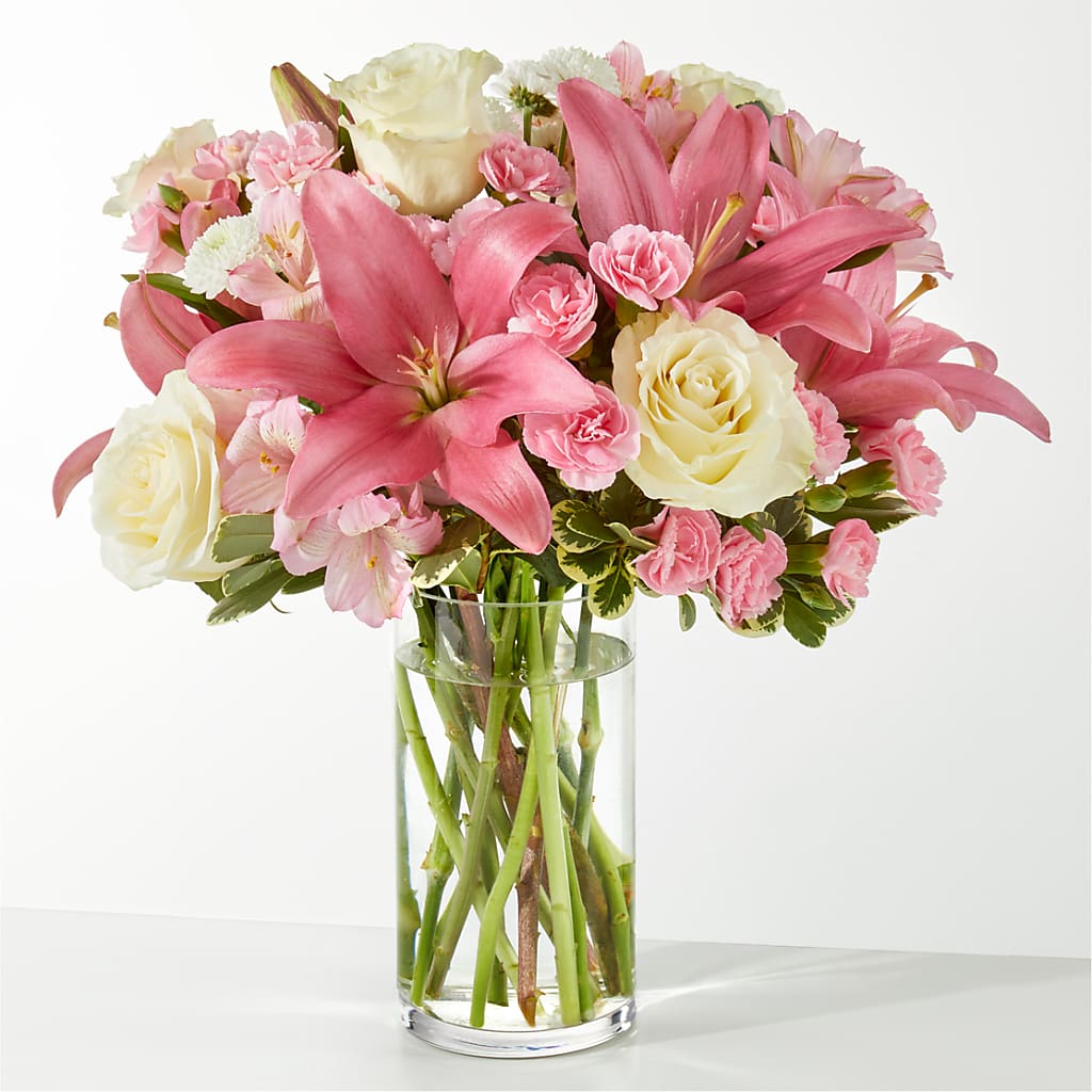 Piece of Cake Bouquet – Rita Fleuriste Montreal, Montreal PQ