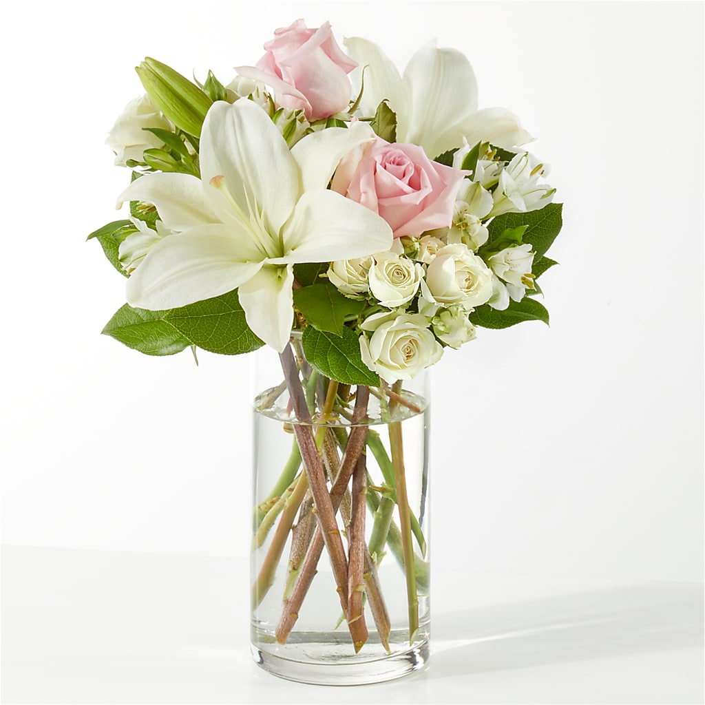 Kindhearted Bouquet – Rita Fleuriste Montreal, Montreal PQ