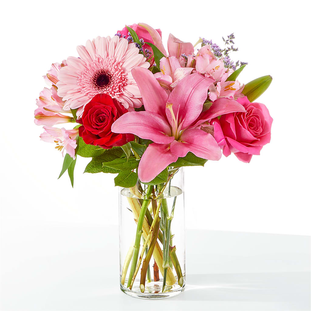 Lots of Love Bouquet – Rita Fleuriste Montreal, Montreal PQ