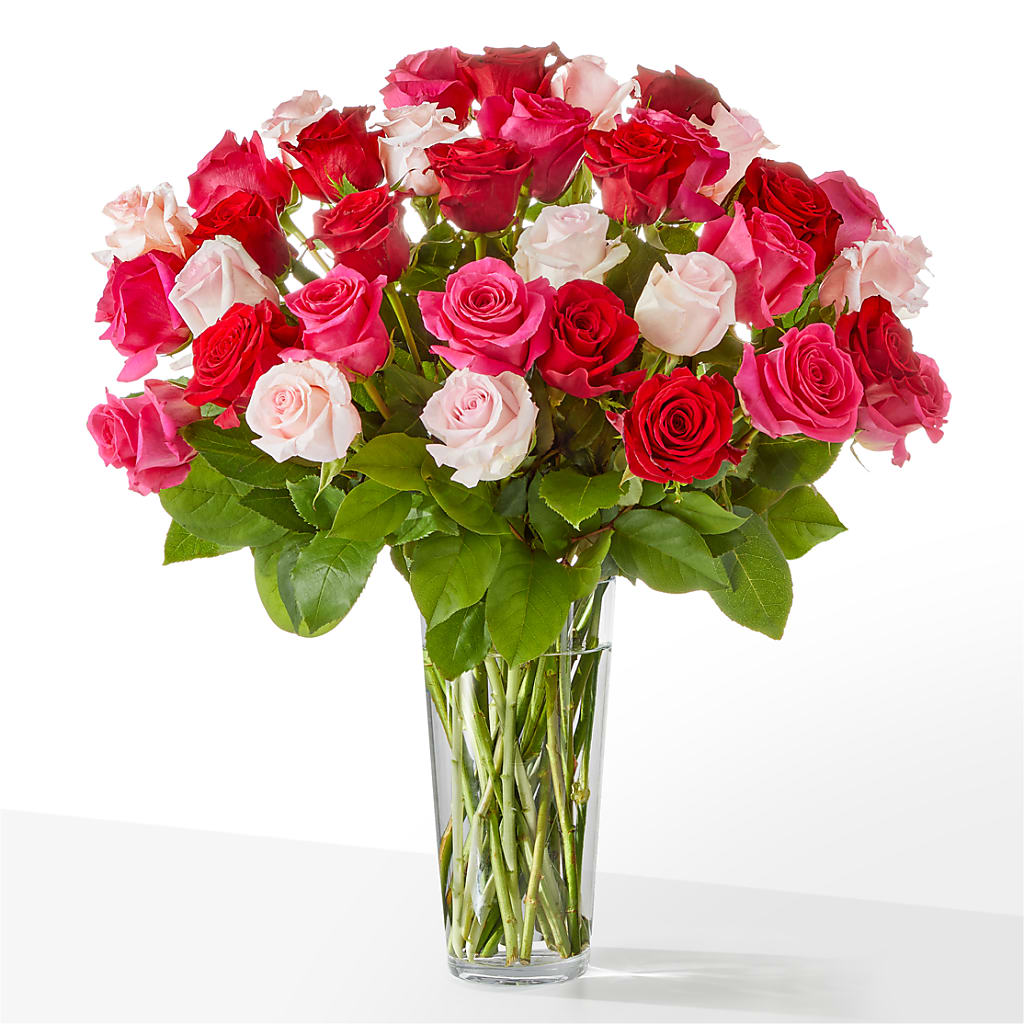 Charming Rose Bouquet – Rita Fleuriste Montreal, Montreal PQ