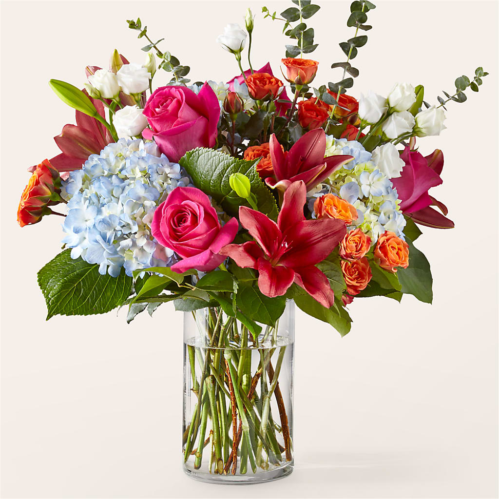 Awestruck Luxury Bouquet – Rita Fleuriste Montreal, Montreal PQ
