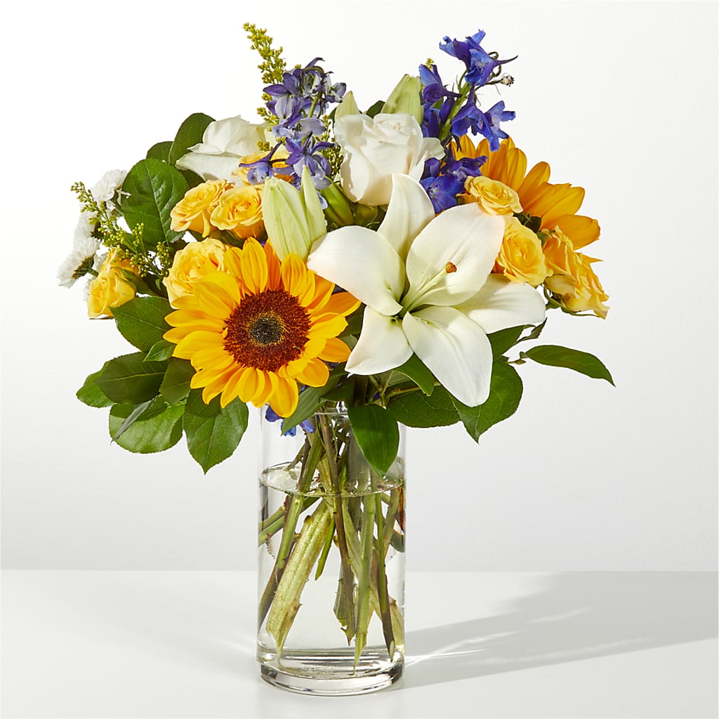 Wonderfully Sunny Bouquet – Rita Fleuriste Montreal, Montreal PQ
