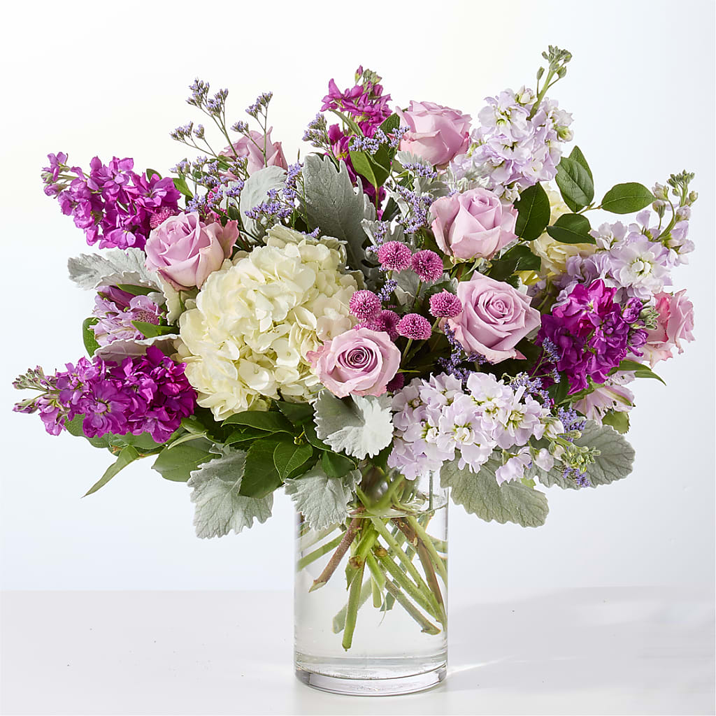 Empress Bouquet – Rita Fleuriste Montreal, Montreal PQ