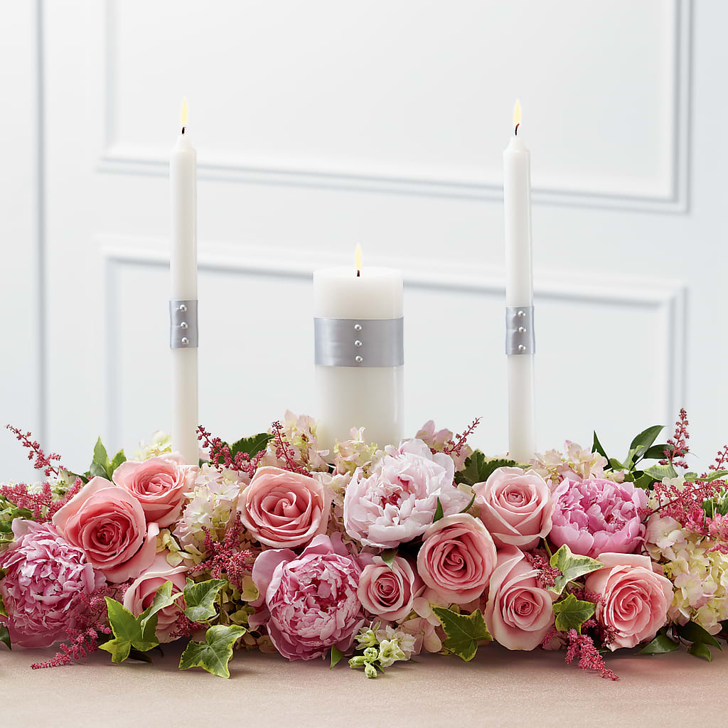Worldwide Romance Unity Candle Arrangement – Rita Fleuriste Montreal, Montreal PQ