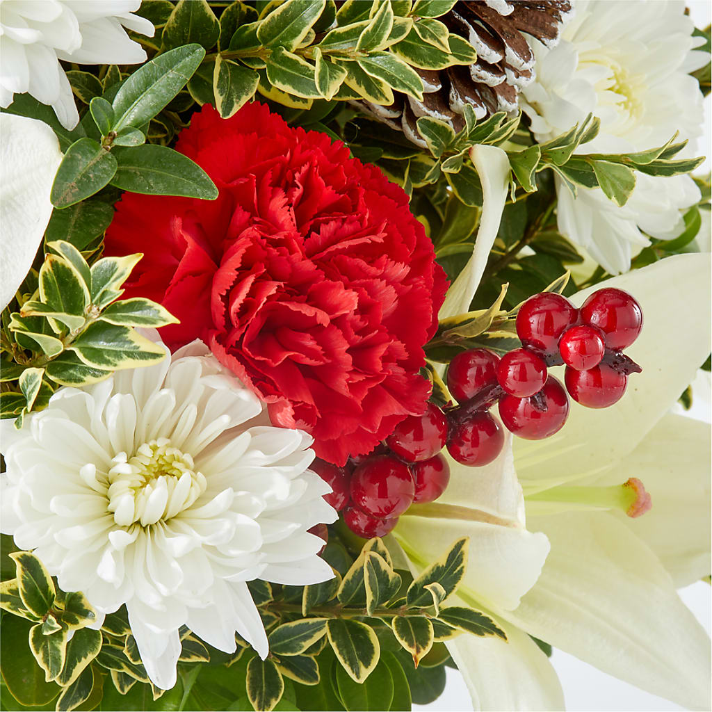 Festive Moments Tree –  Rita Fleuriste Montreal, Montreal PQ
