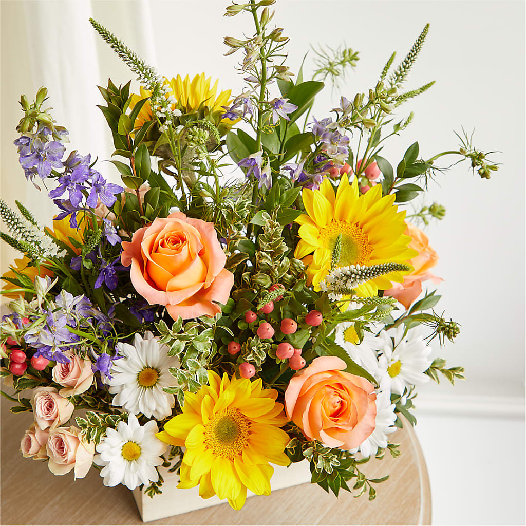 The Good Life Bouquet –  Rita Fleuriste Montreal, Montreal PQ