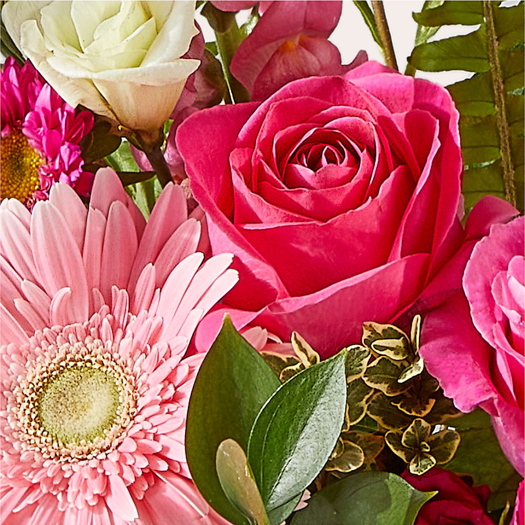 Too Cute Bouquet –  Rita Fleuriste Montreal, Montreal PQ