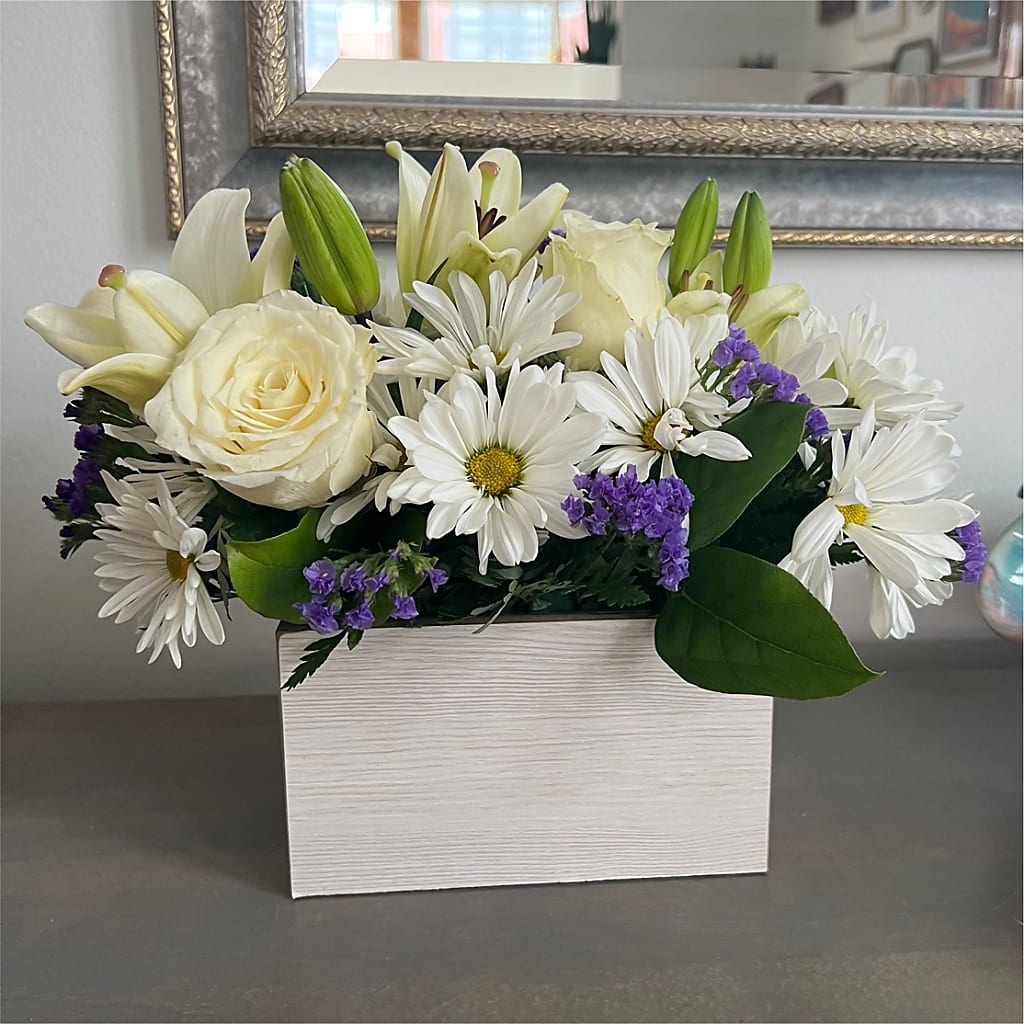 Beyond Blue Box Bouquet –  Rita Fleuriste Montreal, Montreal PQ