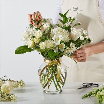 New Beginnings – A Florist Original –  Rita Fleuriste Montreal, Montreal PQ
