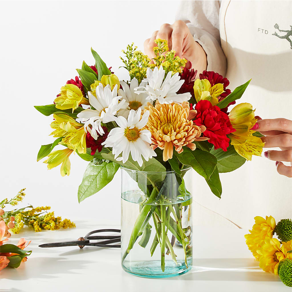 Fall Delight – A Florist Original –  Rita Fleuriste Montreal, Montreal PQ