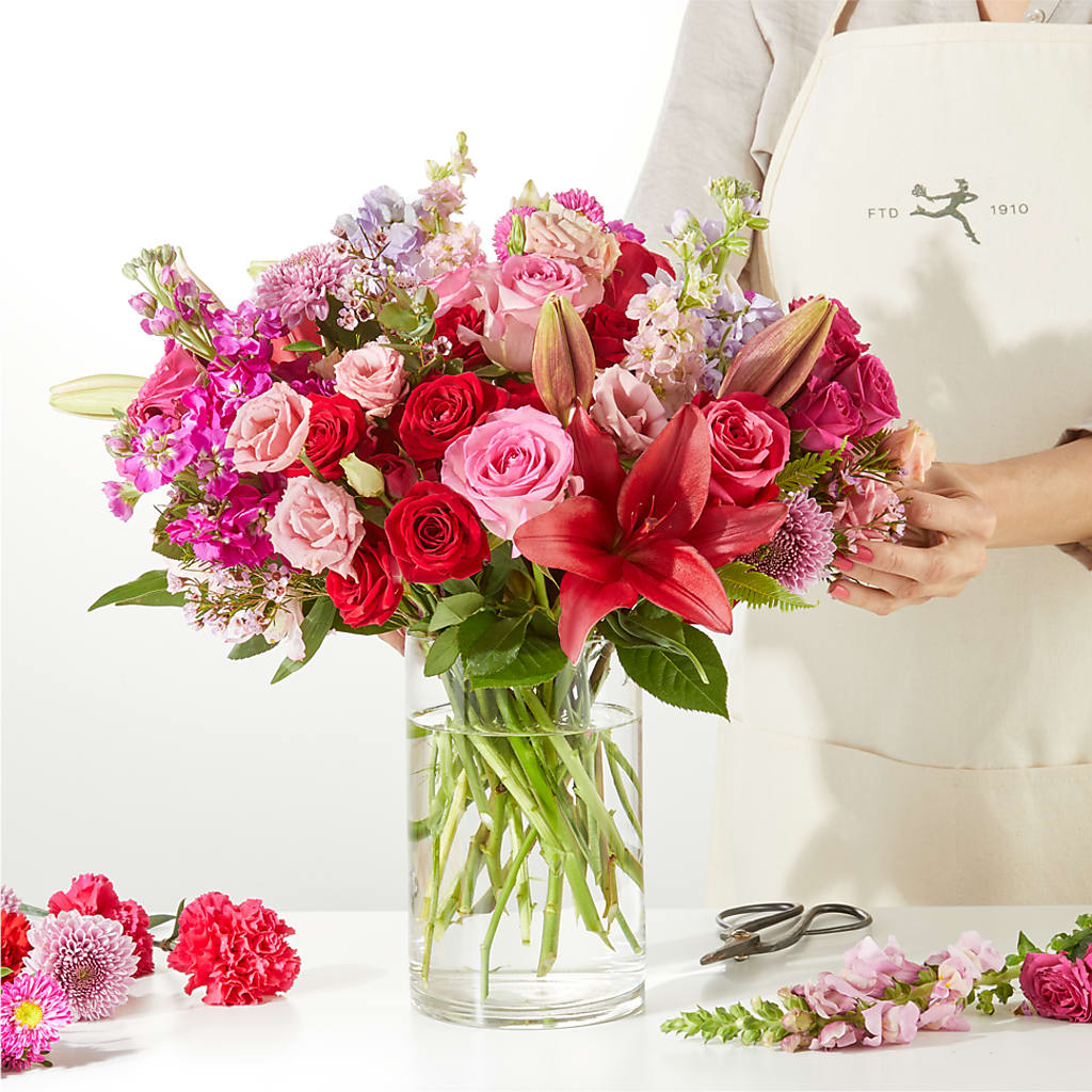 Swooning Over You - A Luxury Florist Original –  Rita Fleuriste Montreal, Montreal PQ