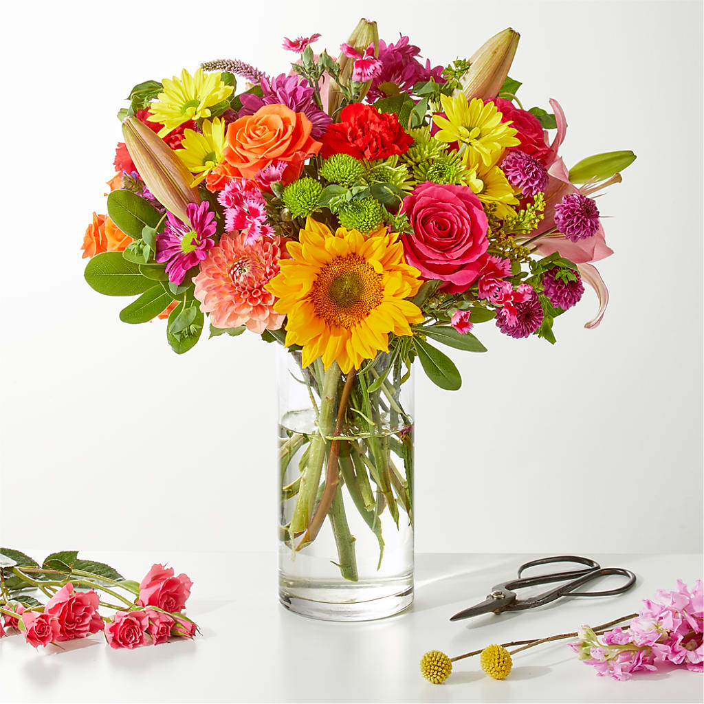 Cue the Confetti - A Florist Original –  Rita Fleuriste Montreal, Montreal PQ