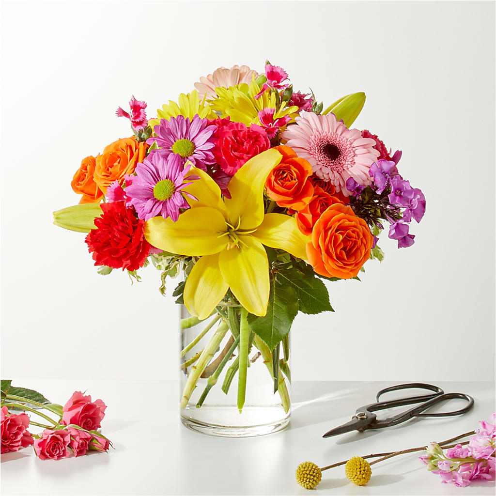 Cue the Confetti - A Florist Original –  Rita Fleuriste Montreal, Montreal PQ