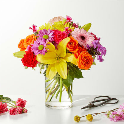 Cue the Confetti - A Florist Original –  Rita Fleuriste Montreal, Montreal PQ