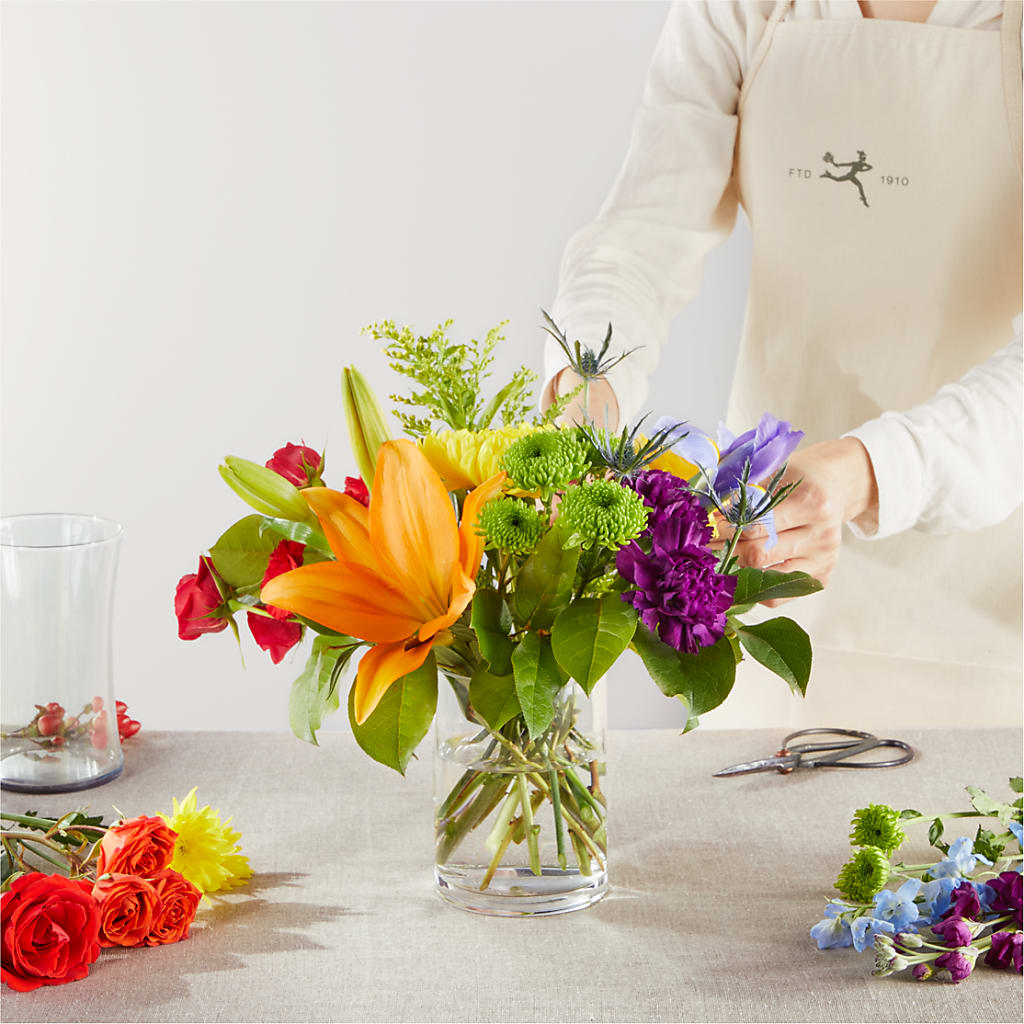 Summer Spectra - A Florist Original –  Rita Fleuriste Montreal, Montreal PQ