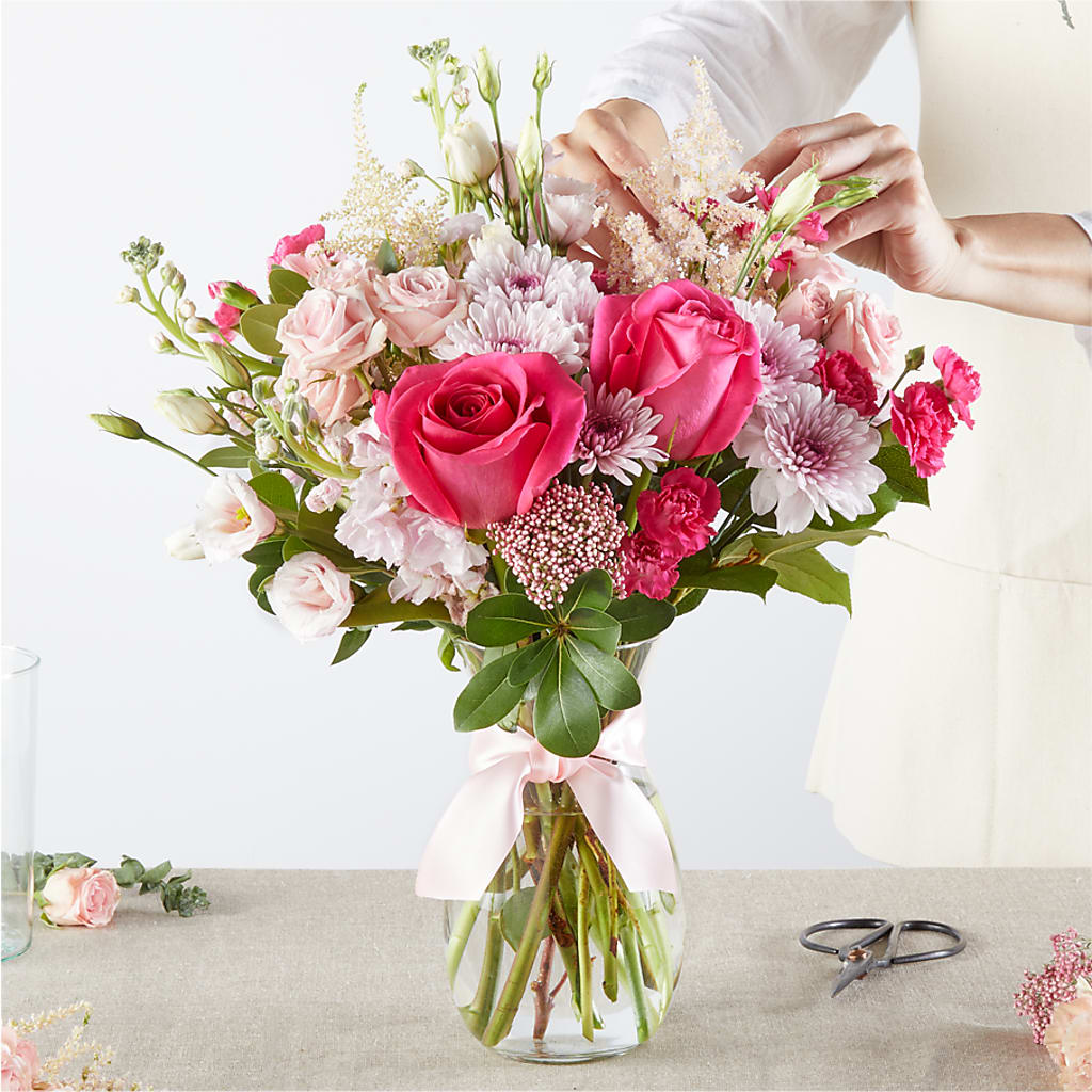 Pink Ribbon - A Florist Original –  Rita Fleuriste Montreal, Montreal PQ