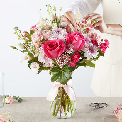 Pink Ribbon - A Florist Original –  Rita Fleuriste Montreal, Montreal PQ