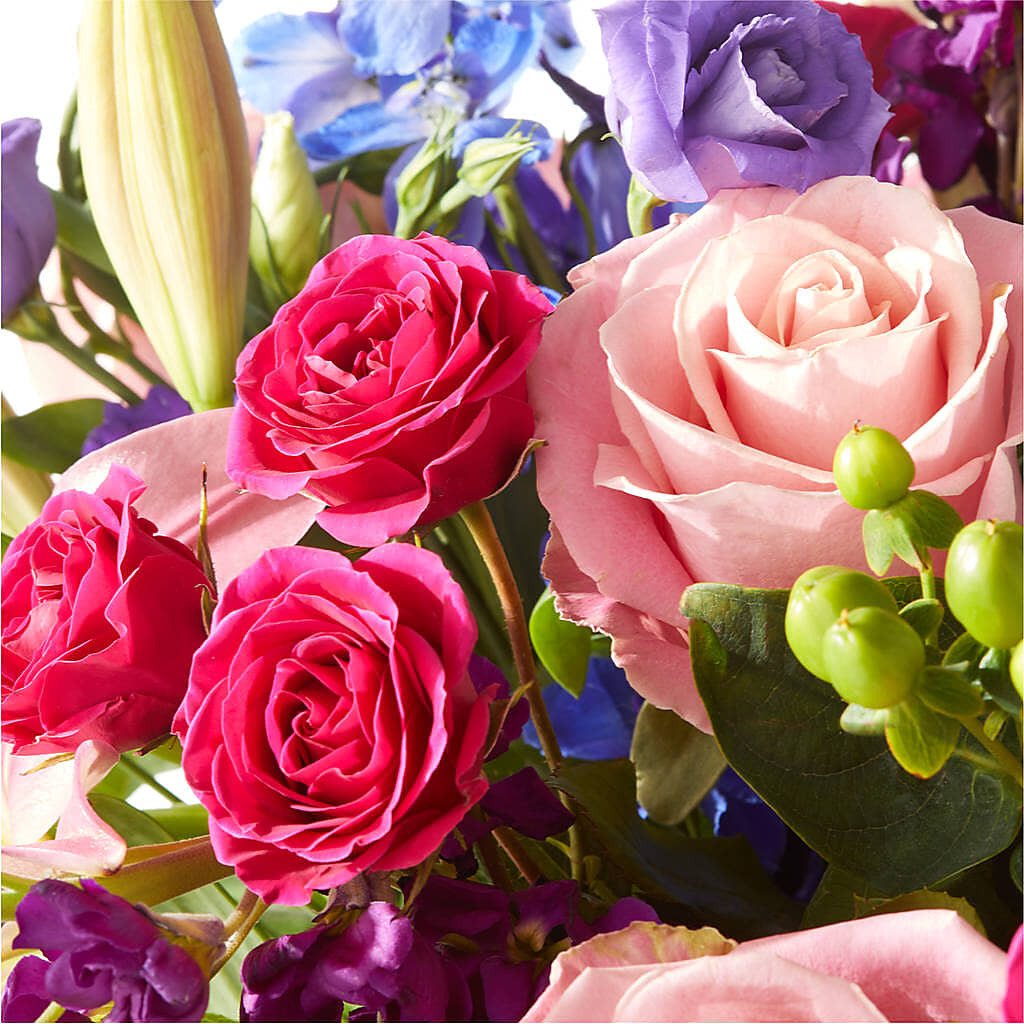 Breezy Meadows Bouquet –  Rita Fleuriste Montreal, Montreal PQ