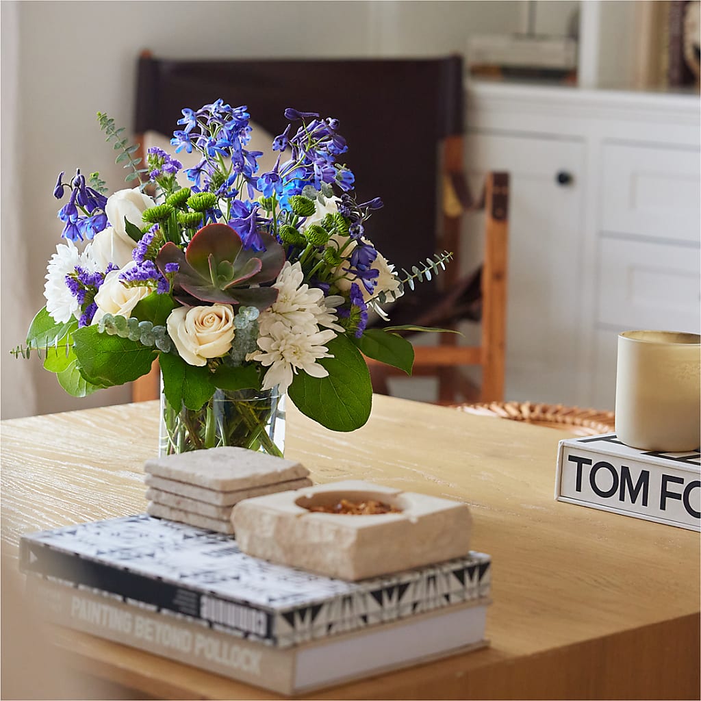 Cerulean Waves Bouquet –  Rita Fleuriste Montreal, Montreal PQ