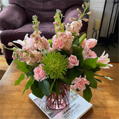 Pretty in Pink Bouquet –  Rita Fleuriste Montreal, Montreal PQ