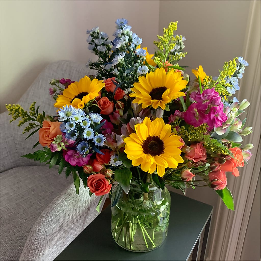 Rays of Life Bouquet –  Rita Fleuriste Montreal, Montreal PQ