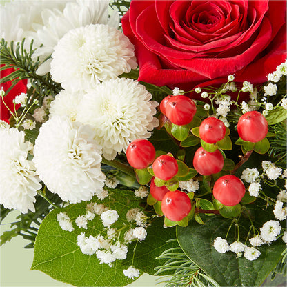 Chance of Flurries Bouquet –  Rita Fleuriste Montreal, Montreal PQ