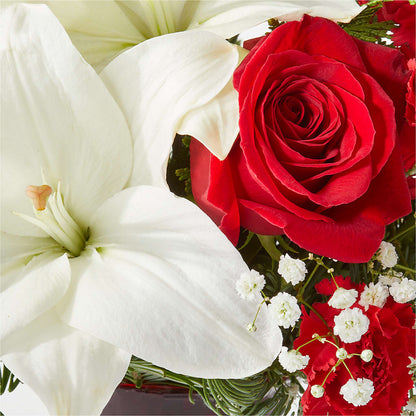 Holiday Season Bouquet –  Rita Fleuriste Montreal, Montreal PQ