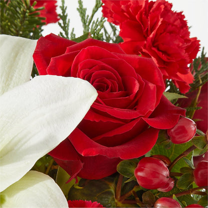Oh So Jolly Bouquet –  Rita Fleuriste Montreal, Montreal PQ