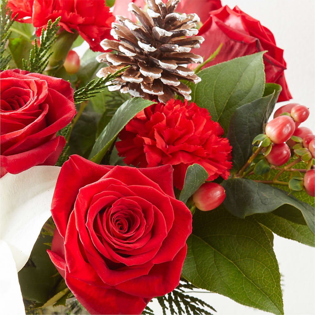 Oh So Jolly Bouquet –  Rita Fleuriste Montreal, Montreal PQ